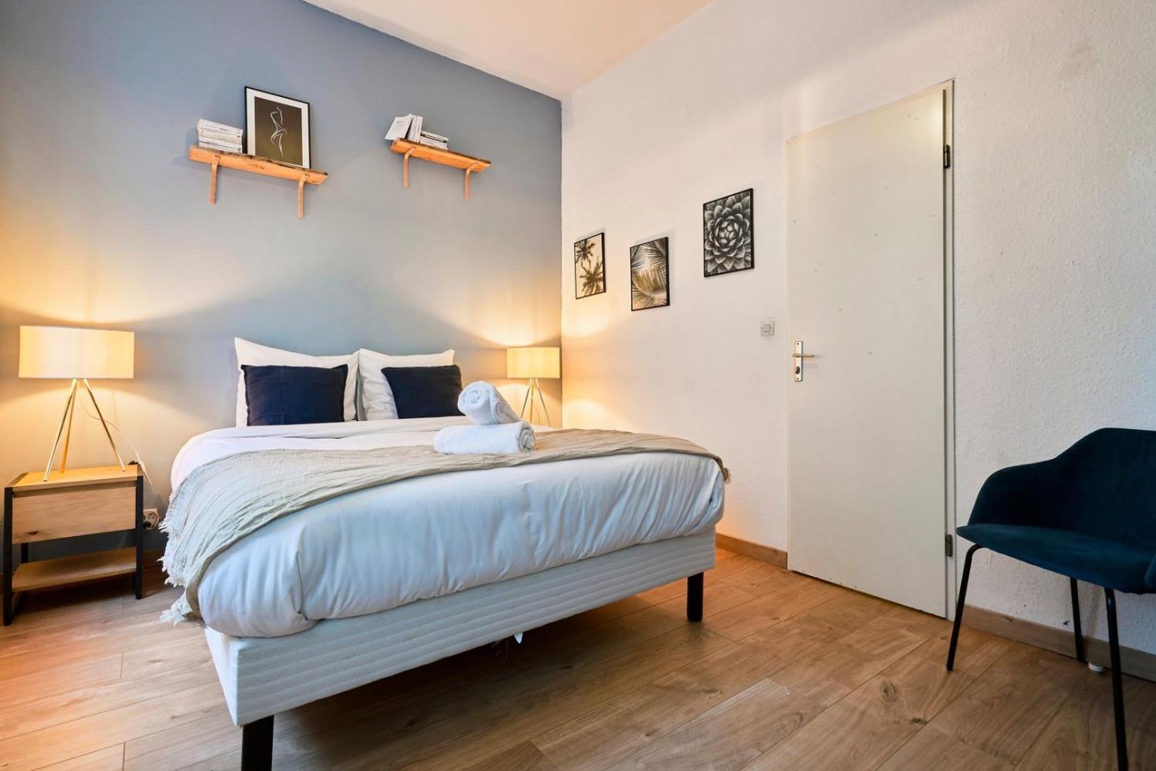 1 Bedroom Apartment Near Metro, Shops & Schools 里尔 外观 照片