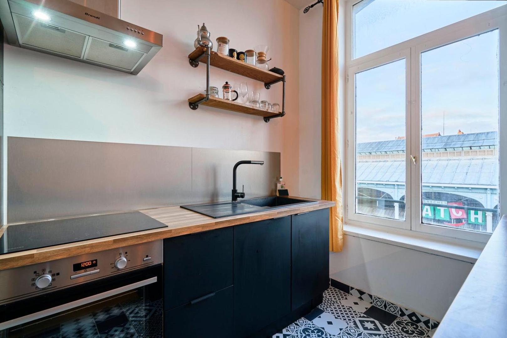 1 Bedroom Apartment Near Metro, Shops & Schools 里尔 外观 照片